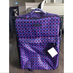 BRAND NEW!! Vera Bradley Foldable Roller Suitcase